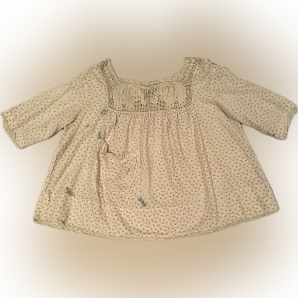 Magnolia Pearl Tops - RARE RARE Magnolia Pearl Eula Blouse with Elephant Yoke